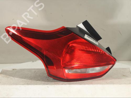 Used Left taillight FORD FOCUS III [2010-2020]  17208817