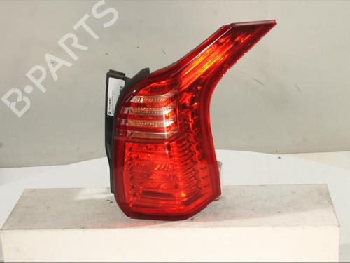 Used Right taillight PEUGEOT 5008 (0U_, 0E_) 2.0 HDi (163 hp) 28350183