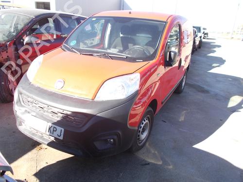 Tomzz Audio Radioblende Passt Für Citroen Nemo Fiat Qubo Fiorino Peugeot Bipper Sc Autoradio S0f4s0u3