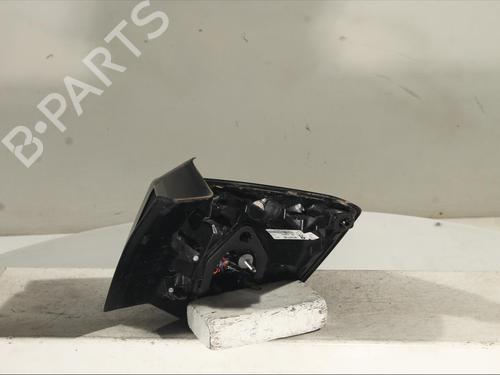 Used Left taillight PEUGEOT 3008 II SUV (MC_, MR_, MJ_, M4_) [2016-2025]  24151998