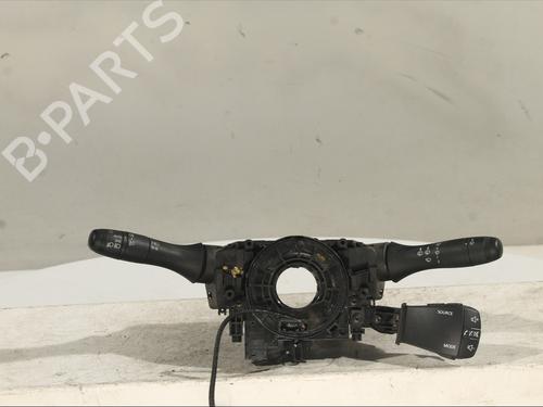 Used Steering column stalk DACIA DUSTER (HM_) 1.5 dCi 115 (HMAD) (116 hp) 30188956