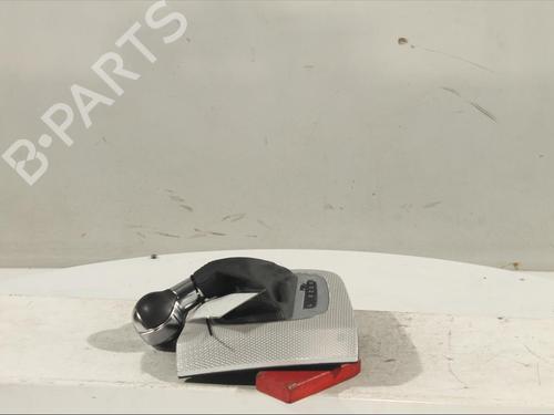 Used Shift knob Shift knob AUDI Q3 (8UB, 8UG) 2.0 TDI (177 hp) 13819311 13819311