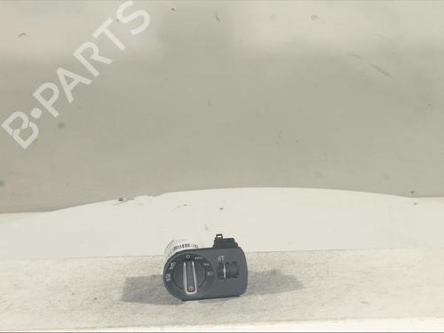 Used Headlight switch Headlight switch AUDI A1 (8X1, 8XK) 1.6 TDI (115 hp) 21782952 21782952