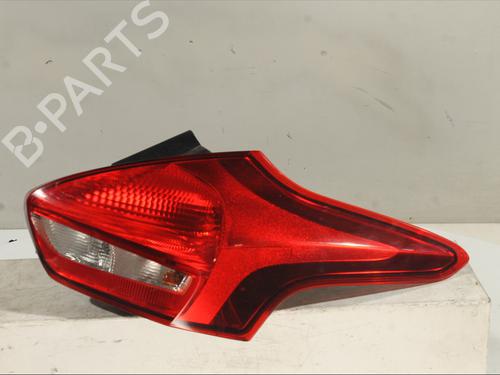 Used Right taillight FORD FOCUS III 1.5 TDCi (120 hp) 32277707