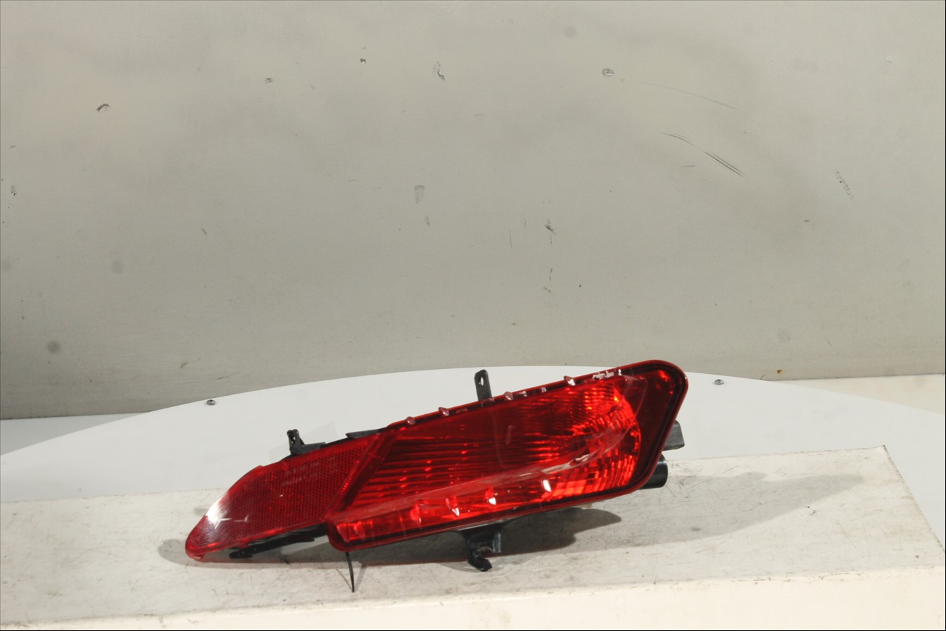 Rear fog light VOLVO XC60 I SUV (156) D3 33999240 | B-Parts