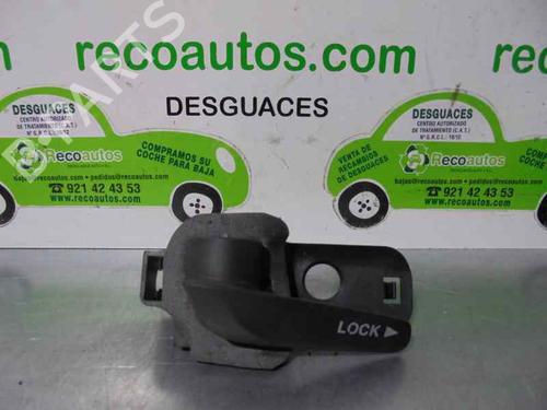 Used Front left interior door handle FIAT DOBLO MPV (119_, 223_) 1.3 JTD (75 hp) 3215597