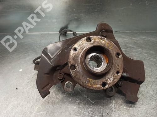 Used Left front steering knuckle Left front steering knuckle FIAT LINEA (323_, 110_) 1.3 D Multijet (323AXB11, 323AXB1A) (90 hp) 8350438 8350438