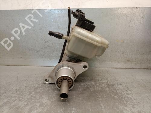 Brake master cylinder VW TOURAN (1T1, 1T2) 2.0 TDI 16V | BP19272423M77 