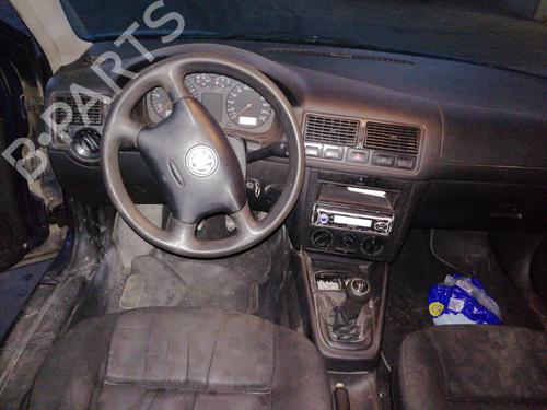 Windscreen washer tank VW GOLF IV (1J1) 1.9 TDI | BP8874130C113 
