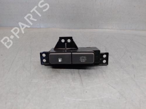 Used Switch HYUNDAI IONIQ (AE) 1.6 GDI Hybrid (105 hp) 19037850
