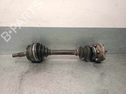 Used Left front driveshaft MERCEDES-BENZ V-CLASS (638/2) V 230 TD (638.274) (98 hp) 19095792