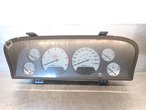 Used Instrument cluster JEEP GRAND CHEROKEE II (WJ, WG) 2.7 CRD 4x4 (163 hp) 19063986