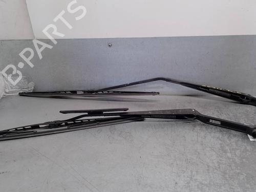 Used Front windshield wiper arm MAZDA 323 F VI Hatchback (BJ) [1998-2004]  17746922