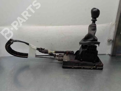 manual-gearbox-selector-dacia-duster-hs_-12-tce-125-341088375r-2010-2011-2012-2013-2014-2015-2016-2017-2018-7446544 main image