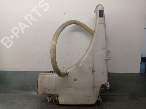 Used Windscreen washer tank BMW X1 (E84) xDrive 20 d (177 hp) 19677786