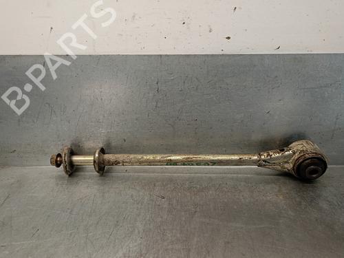 Høyre foran bærearm VOLVO 940 (944) 2.4 TD Intercooler (122 hp) 18071756