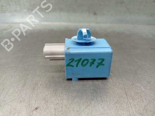 Used Comfort control module TOYOTA AURIS Estate (_E18_) 1.8 Hybrid (ZWE186_, ZWE186R, ZWE186H) (136 hp) 19637302