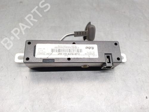 Antenne/Halterung für JEEP GRAND CHEROKEE III (WH, WK) [2004-2011]  18952792