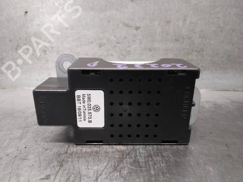 Used Electronic module VW GOLF VI (5K1) 1.6 TDI (105 hp) 17530136