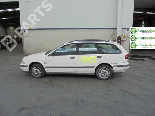 VOLVO V40 Estate (645)  1.8  173048