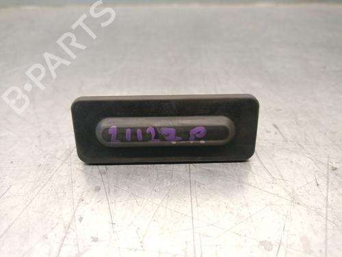 Used Tailgate handle PEUGEOT 2008 I (CU_) 1.2 THP 110 / PureTech 110 (110 hp) 20075202