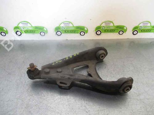 Used Left front suspension arm RENAULT MEGANE I Classic (LA0/1_) 1.9 dCi (LA05) (105 hp) 2062880
