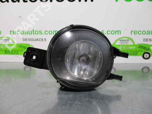 Used Left front fog light Left front fog light TOYOTA YARIS (_P1_) 1.4 D-4D (NLP10_, NLP10R) (75 hp) 2096051 2096051