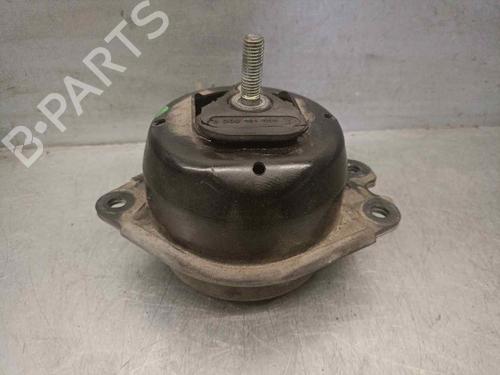 Used Engine mount RENAULT LAGUNA II (BG0/1_) 1.6 16V (BG1G, BG1H) (112 hp) 18660821