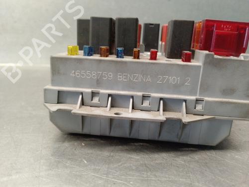 Fuse box ALFA ROMEO 147 (937_) 1.6 16V T.SPARK (937.AXA1A, 937.AXB1A, 937.BXB1A) | BP15494963E1 