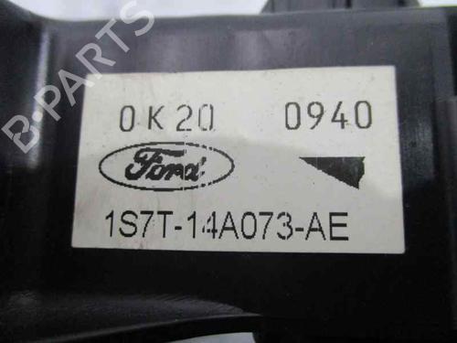 Fuse box FORD MONDEO III Saloon (B4Y)  | BP2117587E1 