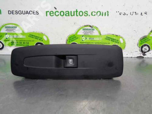 right-front-window-switch-renault-megane-iv-hatchback-b9amn_-15-dci-110-b9a3-254214896r-2015-5630069 main image