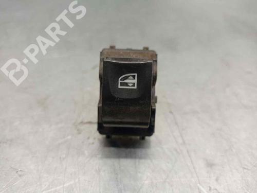 Used Right front window switch Right front window switch DACIA DOKKER Express Box Body/MPV 1.5 dCi 75 / Blue dCi 75 (FEJW, FEAH) (75 hp) 10043920 10043920