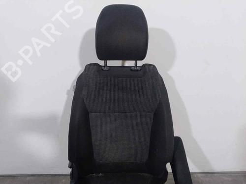 Right front seat PEUGEOT 5008 (0U_, 0E_) 2.0 HDi 150 / BlueHDi 150 | BP18012721C16 