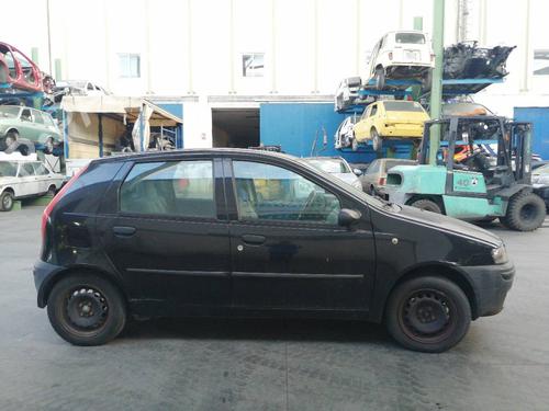 Fuse box FIAT PUNTO (188_) 1.2 60 (188.030, .050, .130, .150, .230, .250) | BP17035729E1 