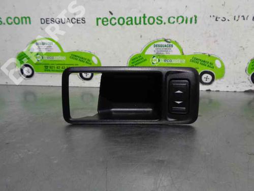 Used Right front window switch Right front window switch FORD FOCUS II Convertible 2.0 TDCi (136 hp) 5582367 5582367
