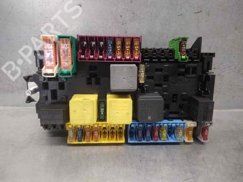 Used Fuse box MERCEDES-BENZ GLA-CLASS (X156) GLA 200 CDI / d (156.908) (136 hp) 18122213