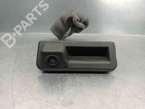 Used Tailgate handle Tailgate handle SKODA SUPERB III Estate (3V5) 2.0 TDI (150 hp) 10986584 10986584