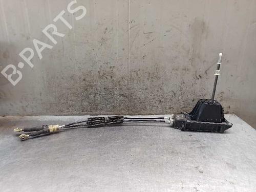 Used Gear lever RENAULT CLIO IV (BH_) 1.5 dCi 75 (75 hp) 7824712