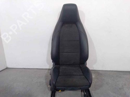 Asiento delantero derecho MERCEDES-BENZ GLA-CLASS (X156) GLA 200 CDI / d (156.908) (136 hp) 18110908