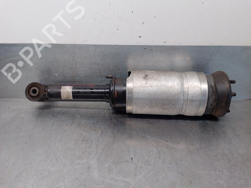 Right front shock absorber LAND ROVER DISCOVERY III (L319) 2.7 TD 4x4 | BP18621757M17 