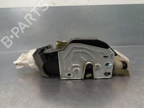 Used Rear left lock MERCEDES-BENZ S-CLASS (W220, V220) S 500, S 500 L (220.075, 220.175, 220.875) (306 hp) 18266239