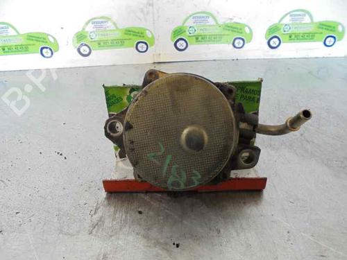 Used Vacuum pump PEUGEOT 206 Hatchback (2A/C) 1.4 HDi eco 70 (68 hp) 2052305