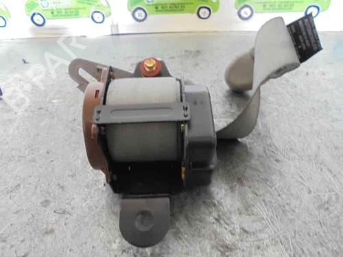 Rear right seatbelt KIA SORENTO I (JC) 2.4 5 | PUERTAS