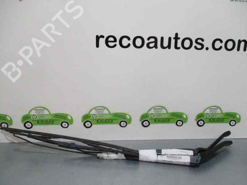 Used Front windshield wiper arm FORD FUSION (JU_) 1.4 TDCi (68 hp) 3471047