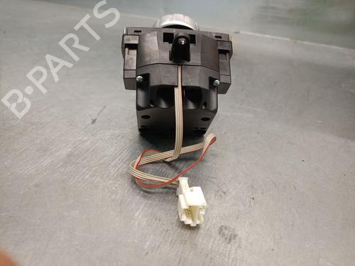 Switch MERCEDES-BENZ E-CLASS (W212) E 500 4-matic (212.091) | BP19063965I30 