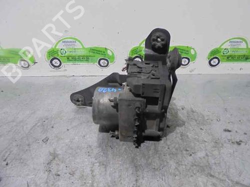 Used ABS pump RENAULT MEGANE II (BM0/1_, CM0/1_) 1.5 dCi (BM02, BM13, BM2A, CM02, CM13) (101 hp) 2320731
