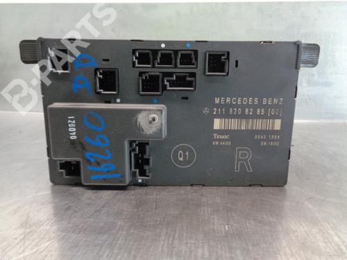 Used Comfort control module Comfort control module MERCEDES-BENZ E-CLASS (W211) E 270 CDI (211.016) (177 hp) 10549808 10549808
