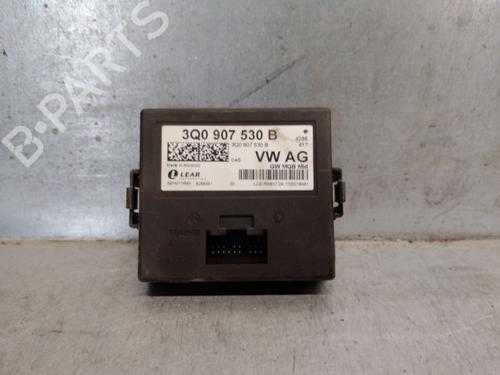 Used Electronic module SKODA OCTAVIA III (5E3, NL3, NR3) 1.6 TDI (115 hp) 19494862