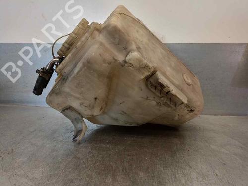 Windscreen washer tank MERCEDES-BENZ E-CLASS (W210) E 290 Turbo-D (210.017) | BP18149744C113 
