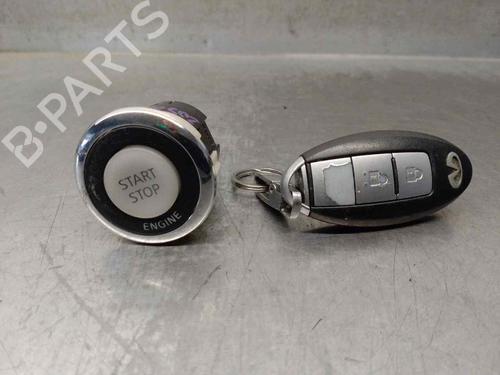 Used Switch INFINITI QX70 3.7 AWD (320 hp) 18257294